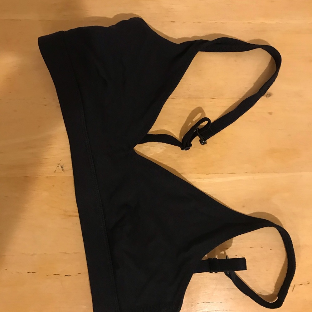 Ubica Sportsbra